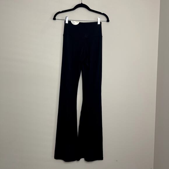 NWT OFFLINE By Aerie Real Me High Waisted Crossover Flare Legging Women's Sz M - Picture 5 of 7